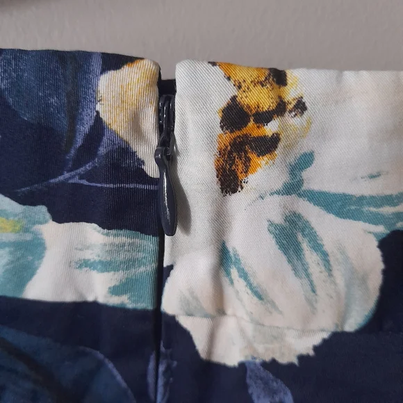 RW&CO - Picture 5 of 8